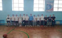 Соревнования по баскетболу прошли среди сборных 8, 9 и 10 классов. 